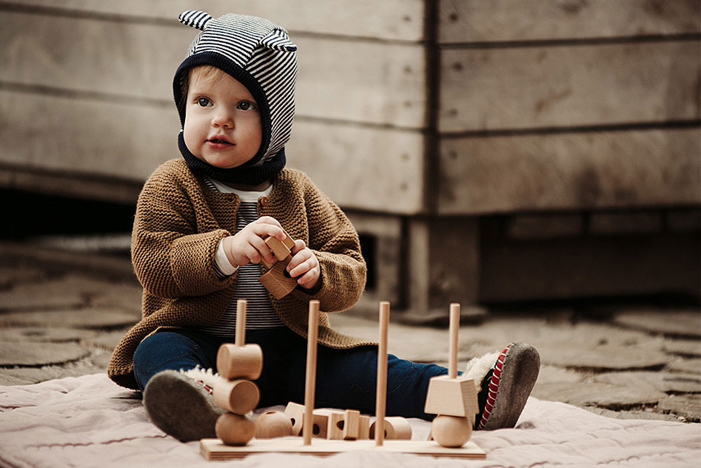wooden story stacking toy